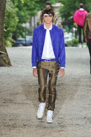 Look 19